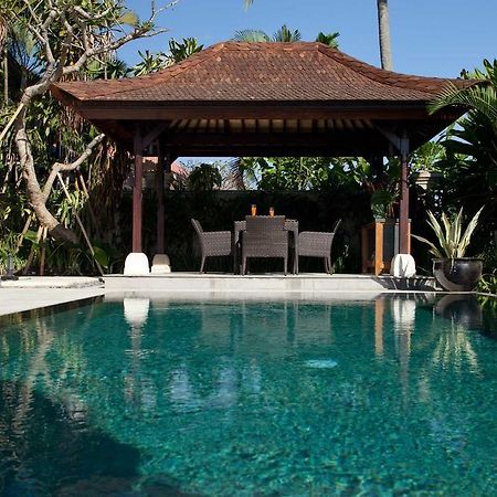Sundara Oceanside Villa Tanah Lot Exterior foto